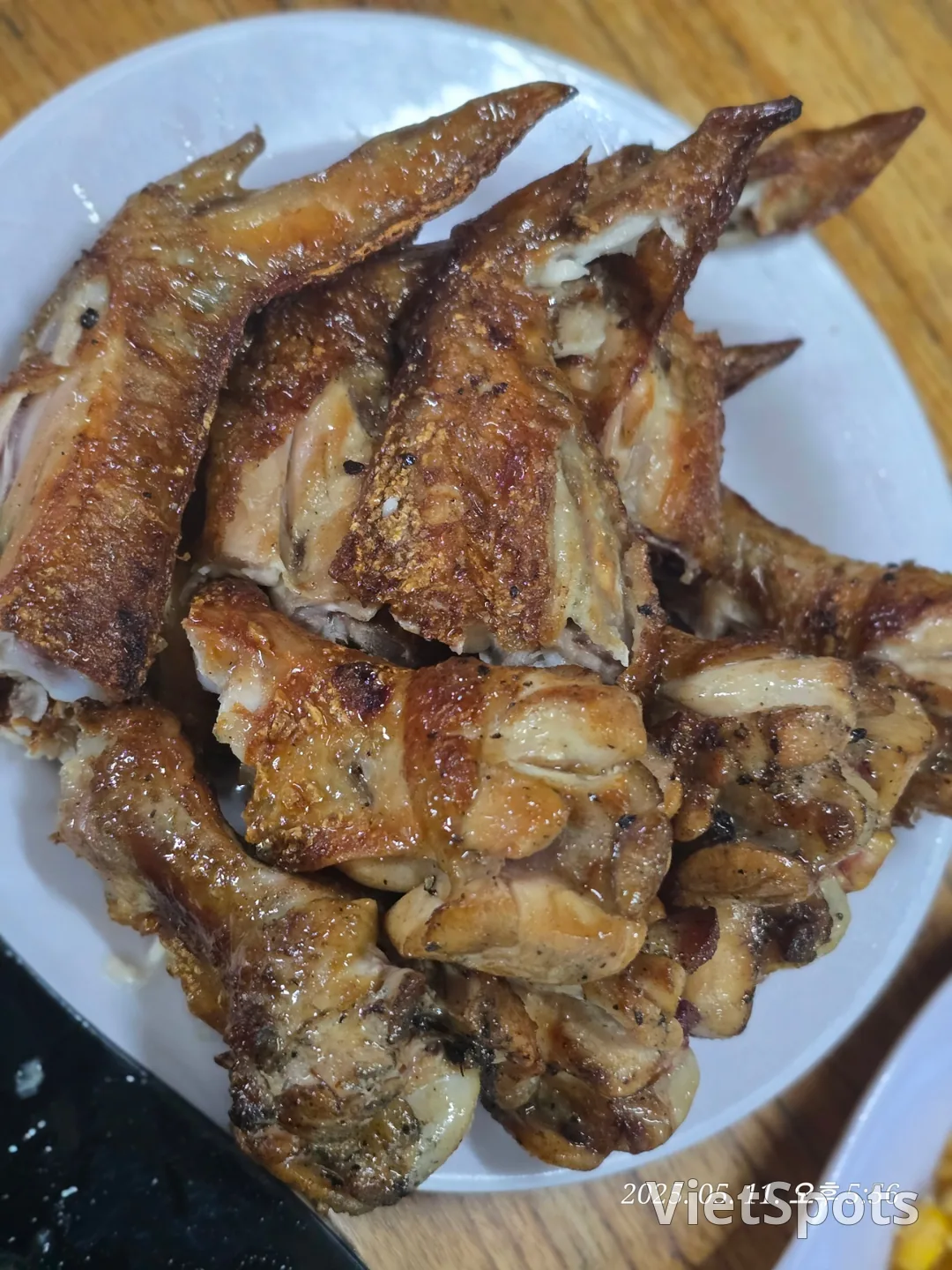 🇻🇳 รีวิวดานัง ✈️ ร้านปีกไก่อร่อย ไฮโคอิ สาขา 4😆