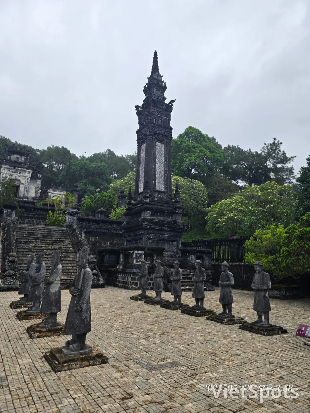 峴港遊記 ✈️ 順化啟定皇陵觀光