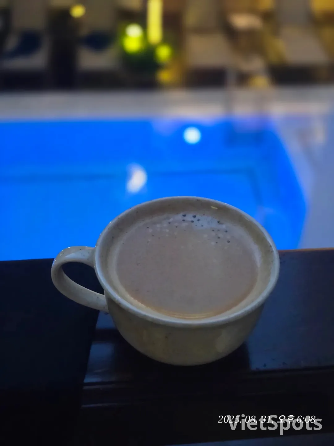 Review Đà Nẵng ✈️ Thư thái với tách cà phê trong phòng Wafaipo~