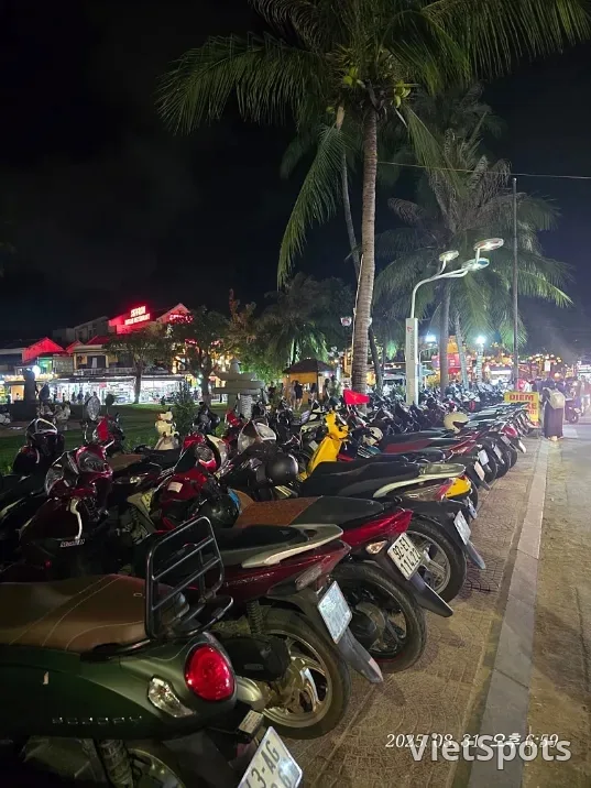 Review Đà Nẵng ✈️ Đêm ở Hội An đẹp quá🤗