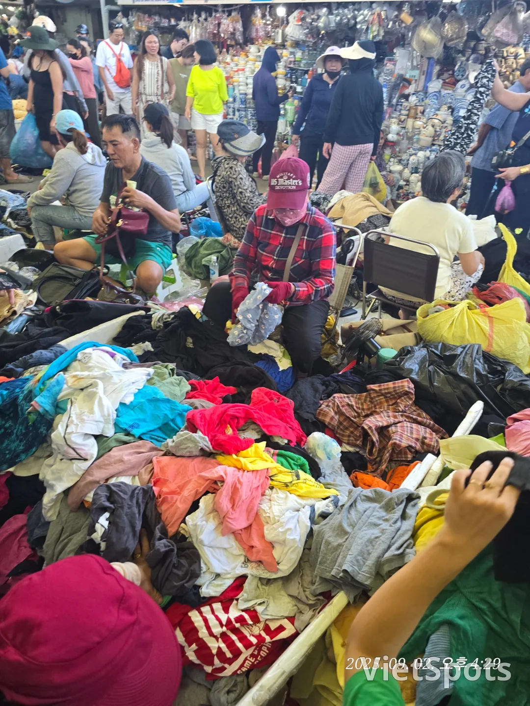 Danang trip review โ๏ธ Danang Con Market 2