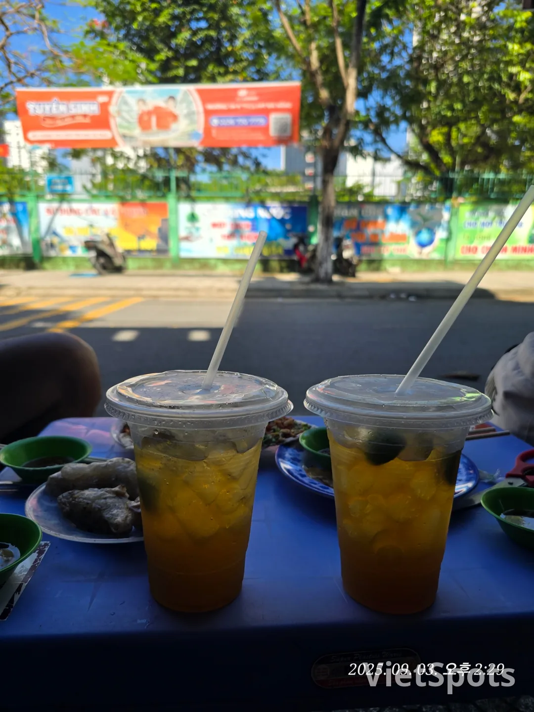 Cảm nhận chuyến đi Đà Nẵng ✈️ Bánh tráng kẹp A Ri