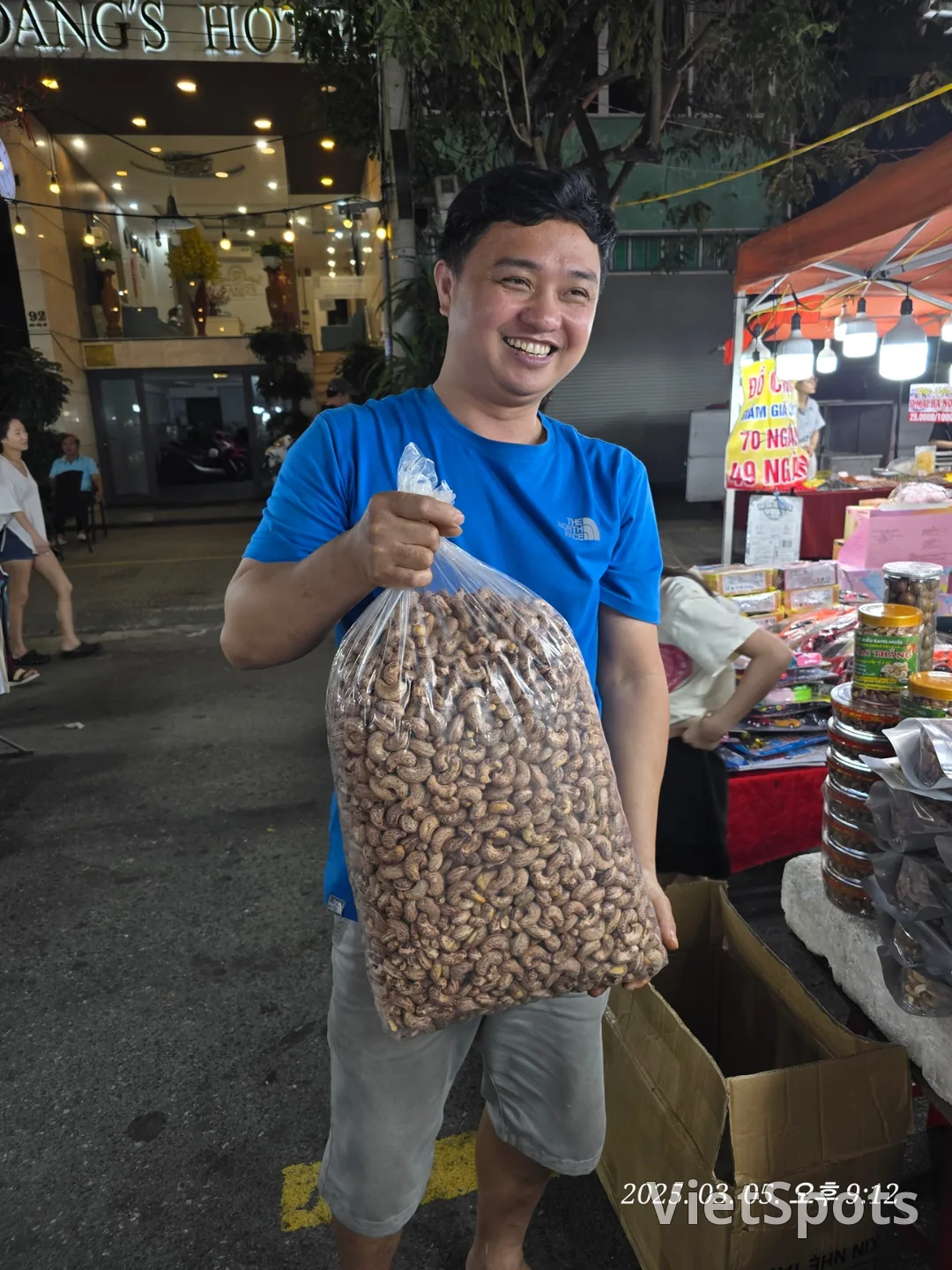 (Thông tin) Mình sẽ chia sẻ thông tin mua hàng của Golden Nut & Cherish vị chuối nhé