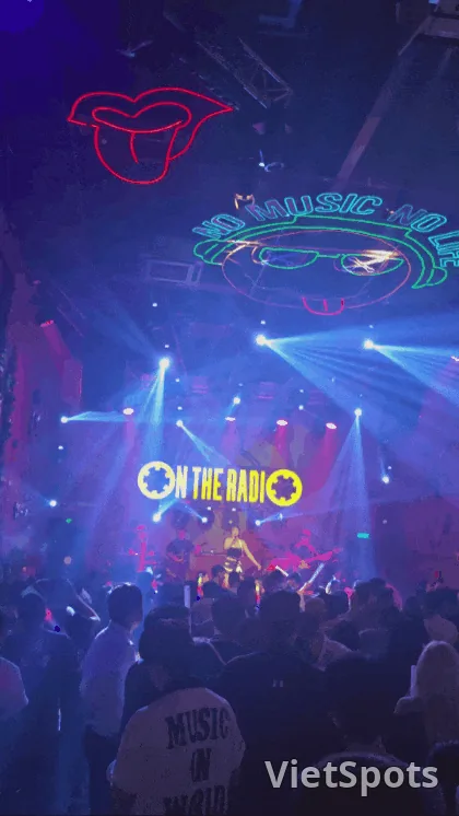 Review Đà Nẵng❣️ Đùm chịt đùm chịt! ON THE RADIO🎶