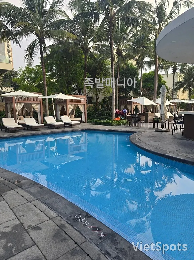 Совет по использованию бассейна Shilla Monogram Da Nang 🏊
