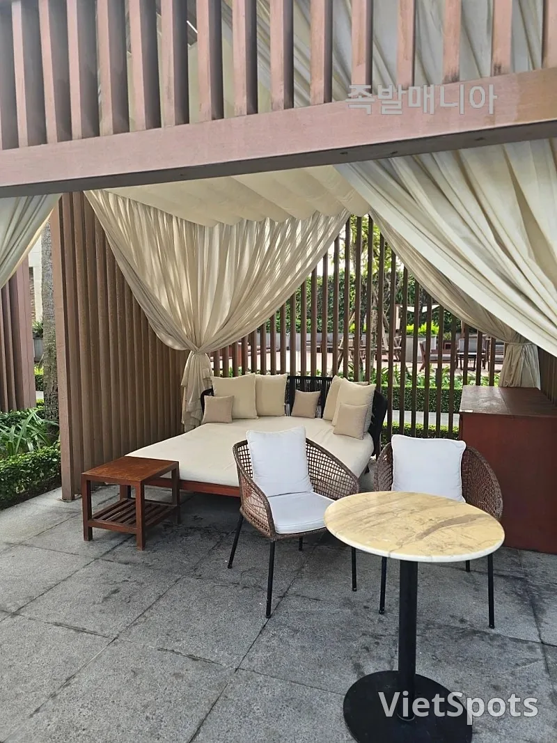 Совет по использованию бассейна Shilla Monogram Da Nang 🏊