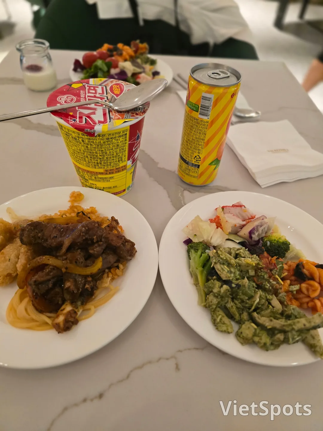 岘港游记❣️仁川机场马蒂娜贵宾休息室🥢