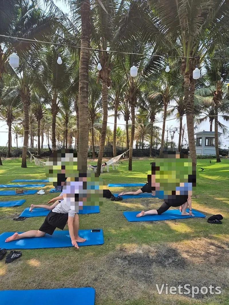 श‍िला मोनोग्राम दा नांग योगा क्लास 🧘‍♀️