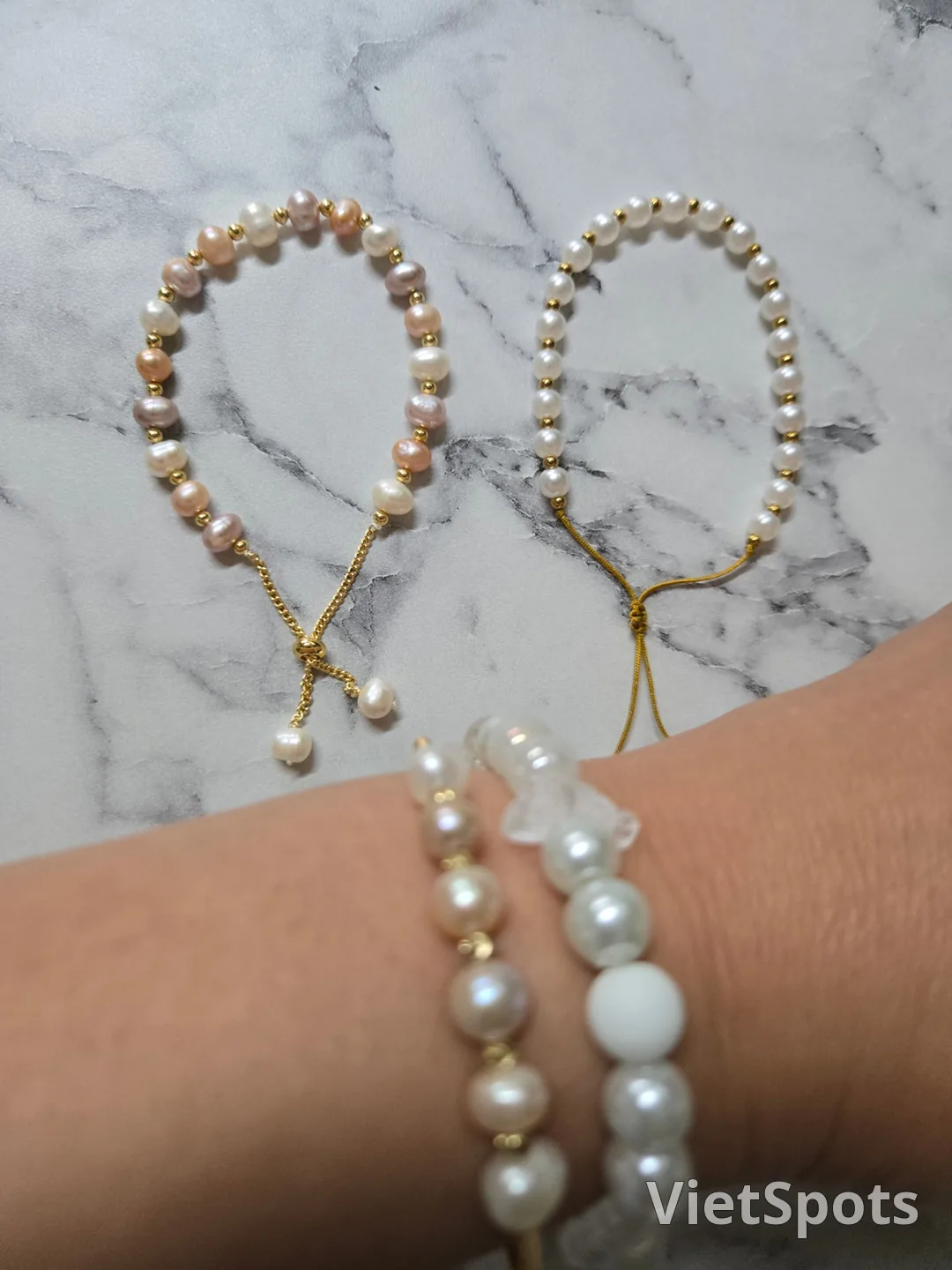 🎁 Quà đến đúng lúc mình về tới nhà luôn hihi