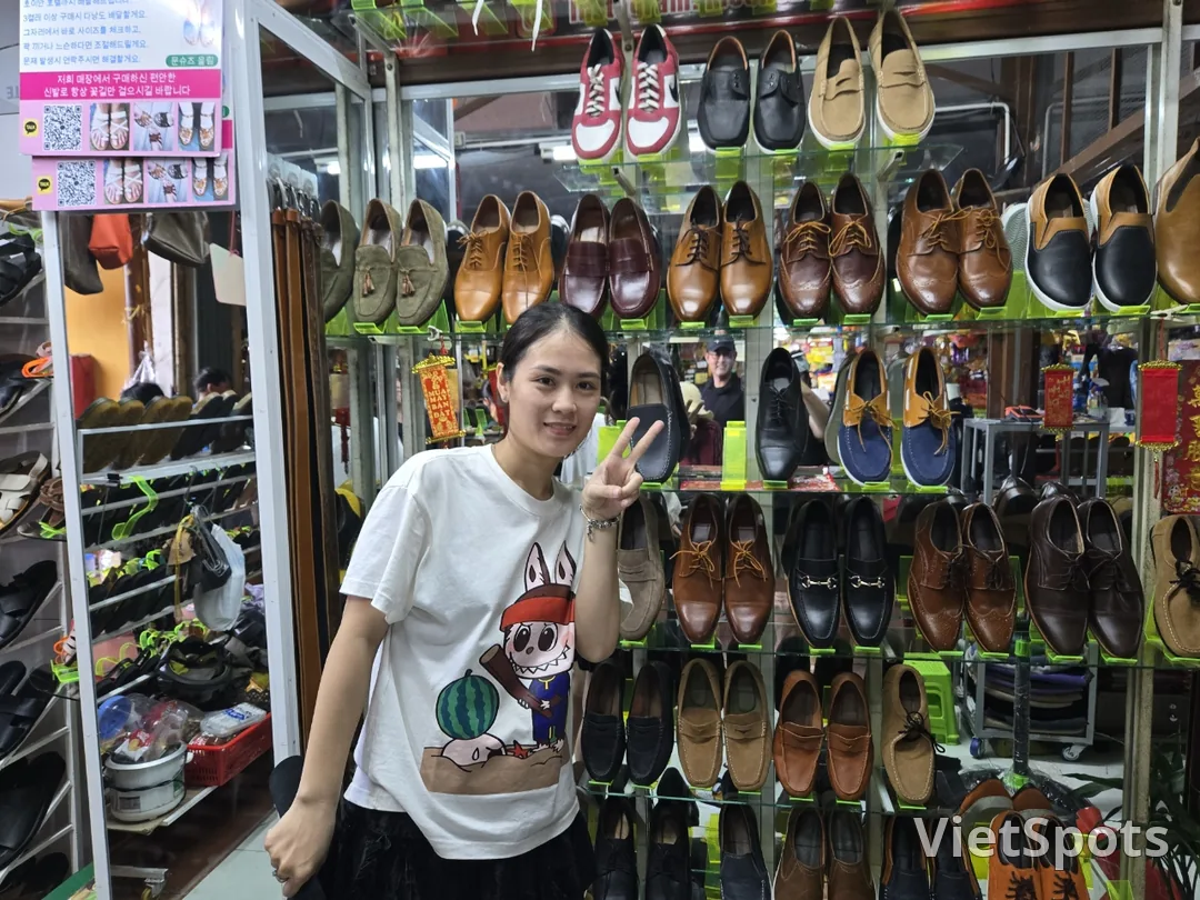 🇻🇳 Hoi An Custom Leather Shoe Shop
