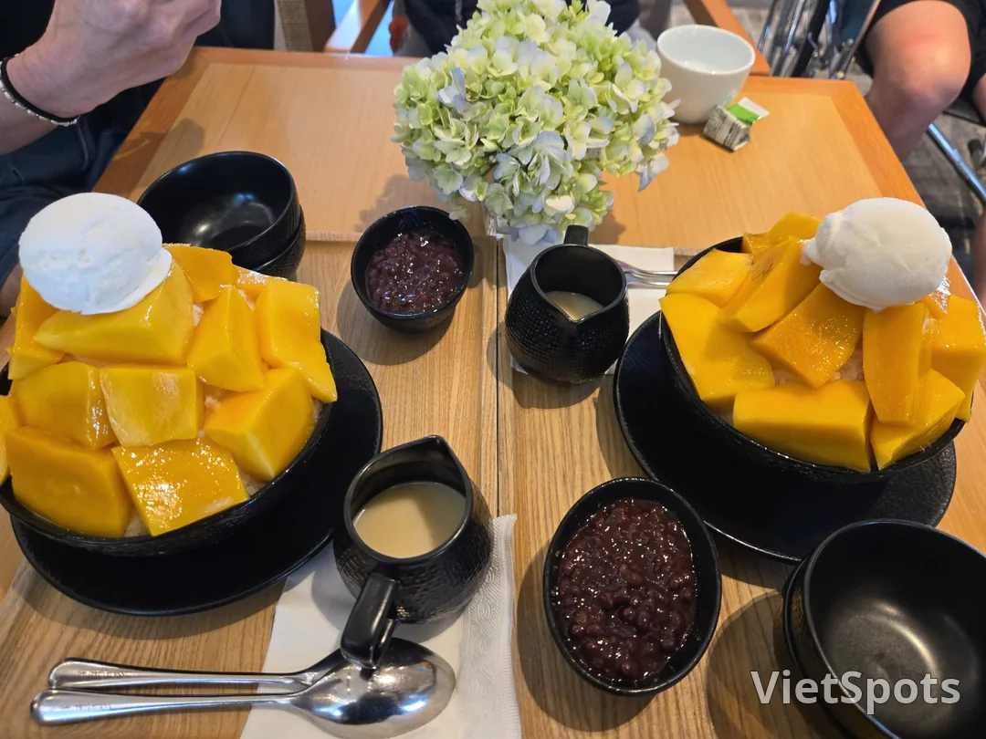 🏨 Shilla Monogram "Mango Bingsu