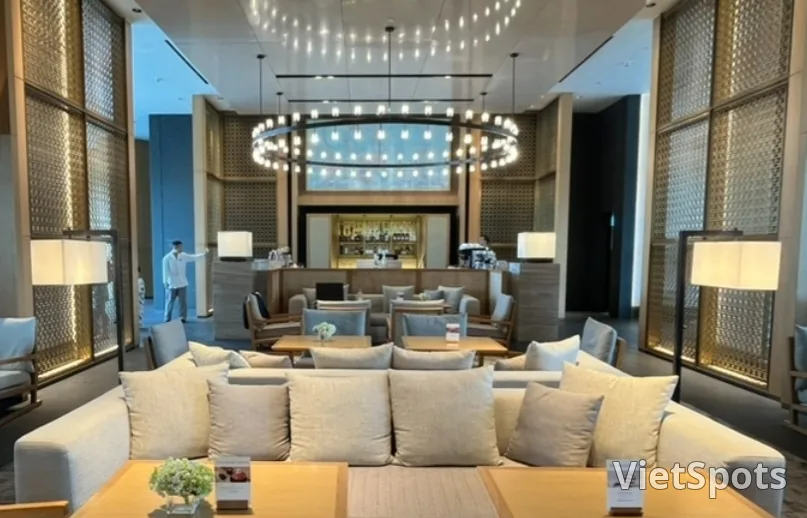 🏨 Shilla Monogram "Sảnh