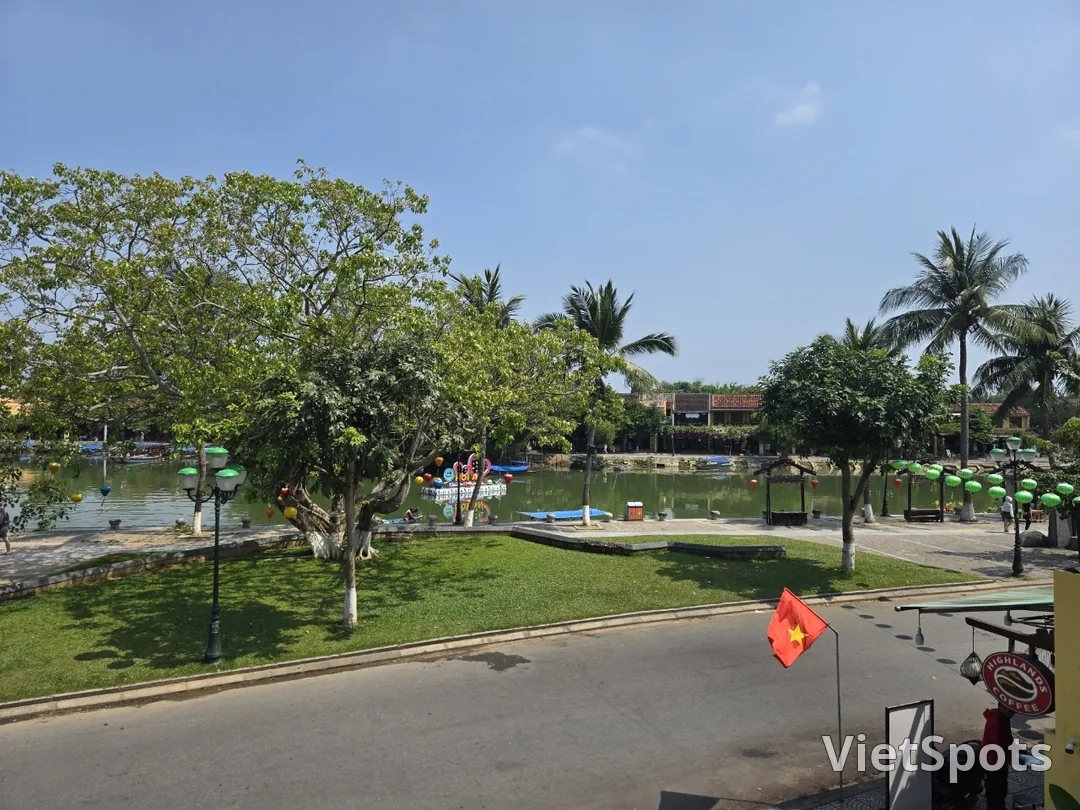 🇻🇳✍️ 会安的白天与夜晚风景