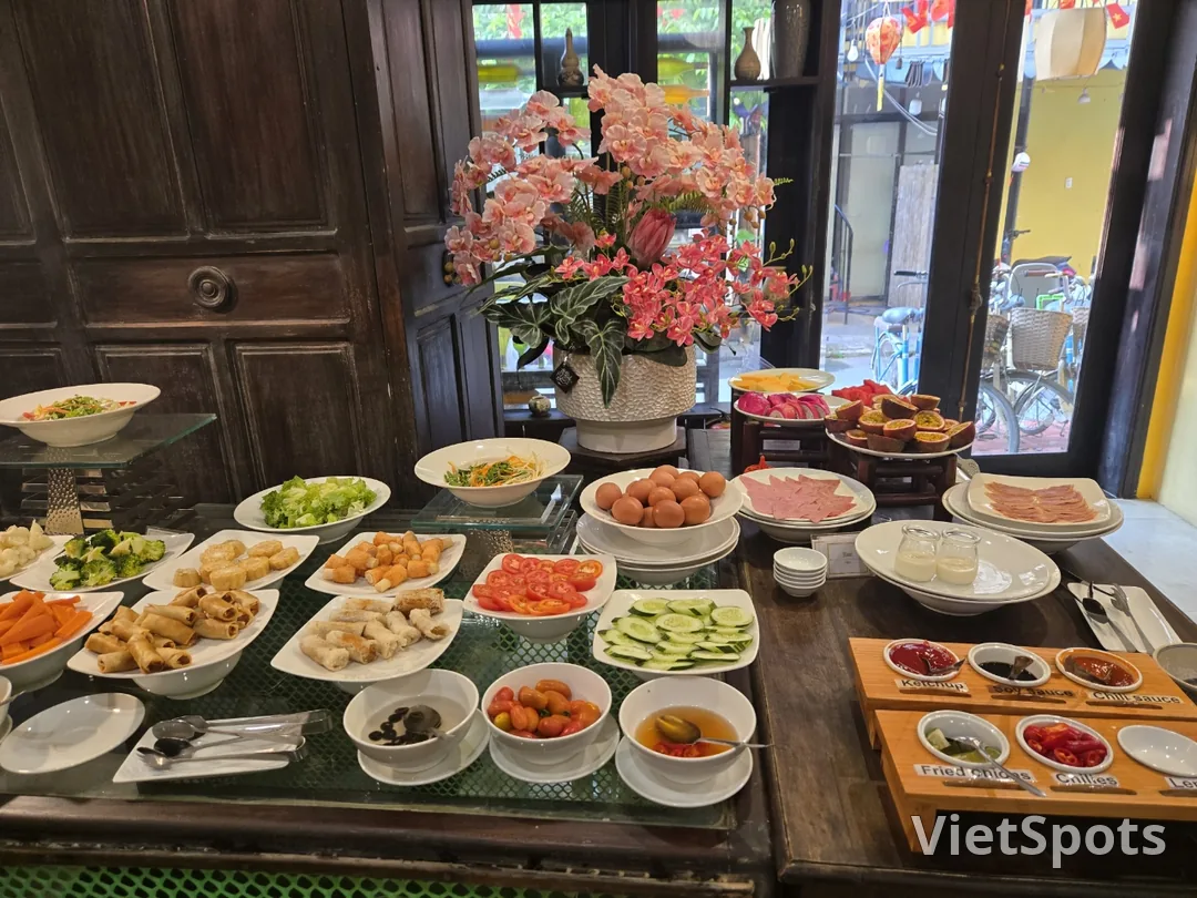 🇻🇳✍️ Khách sạn Hoianan Boutique "Bữa sáng