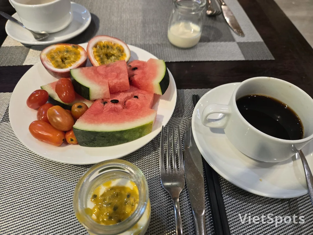 🇻🇳✍️ Khách sạn Hoianan Boutique "Bữa sáng