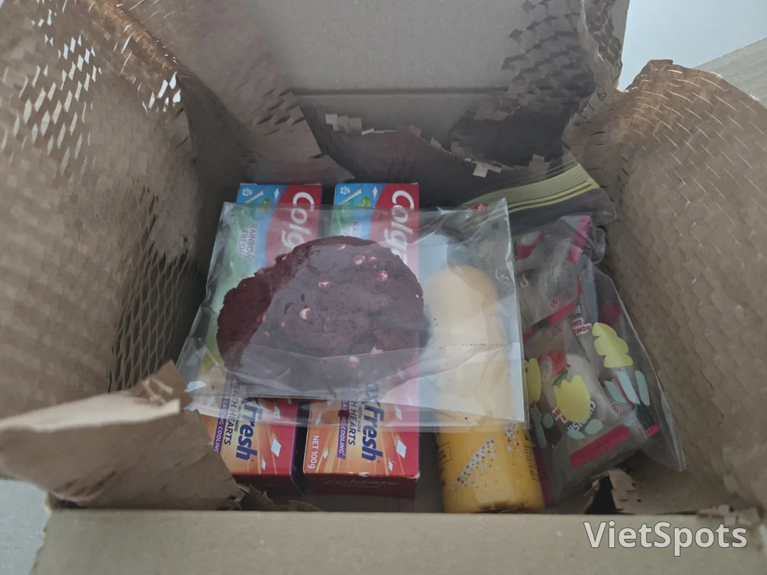 ๐ฆ Is today a package delivery day? haha
