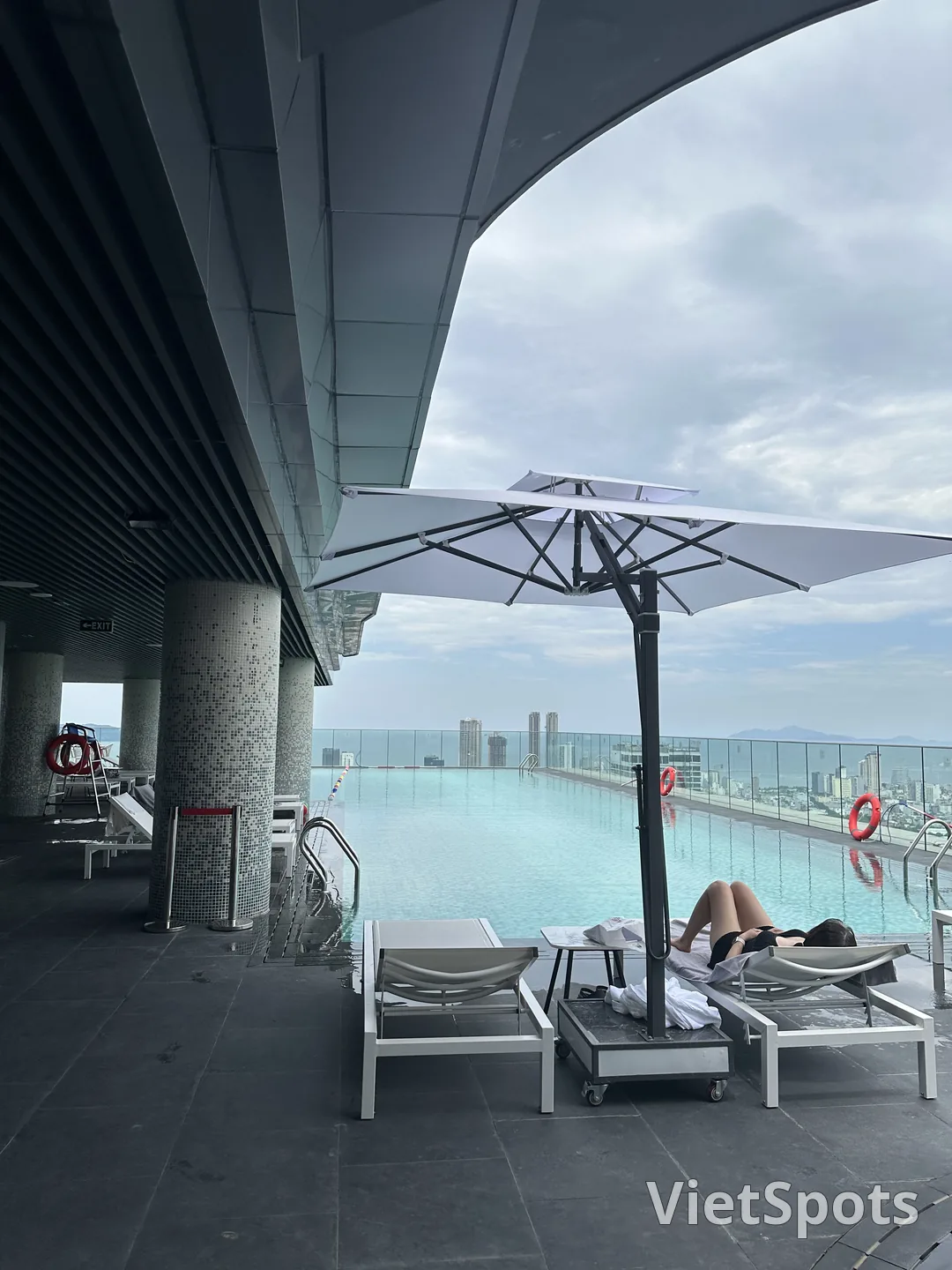 在岘港韩江万怡酒店(Courtyard by Marriott Danang Han River)的体验