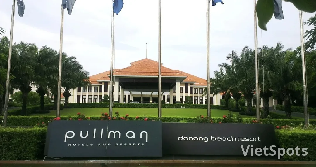 Cùng tận hưởng tiệc tối tại Pullman Đà Nẵng Beach Resort nhé 🌊✨