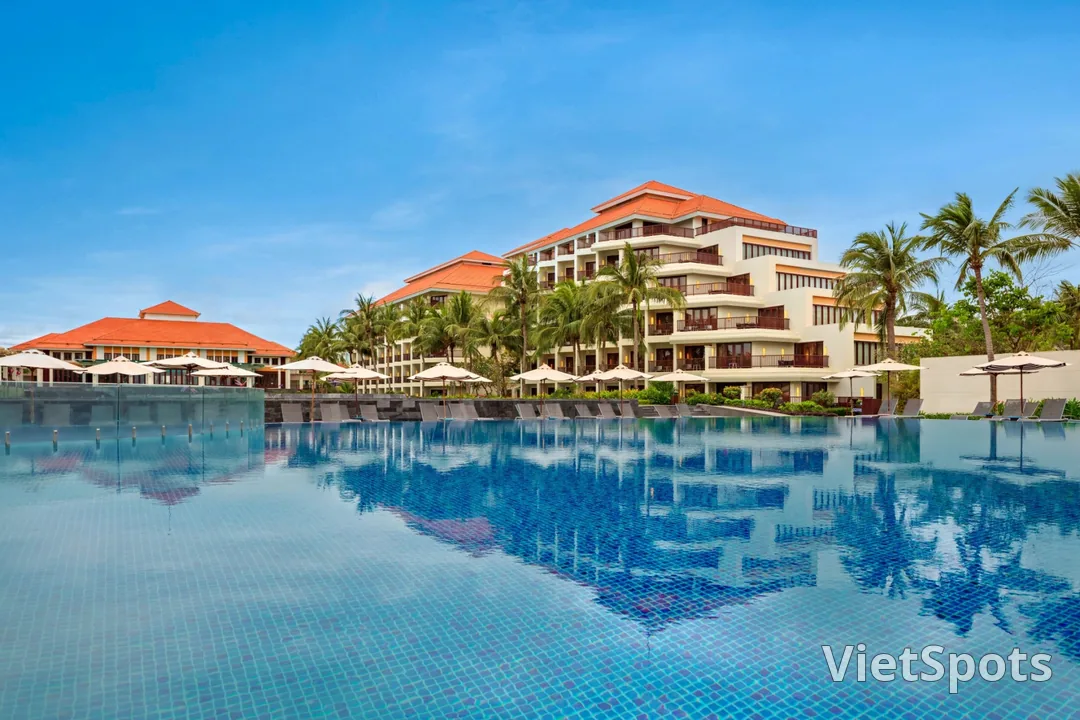 Cùng tận hưởng tiệc tối tại Pullman Đà Nẵng Beach Resort nhé 🌊✨
