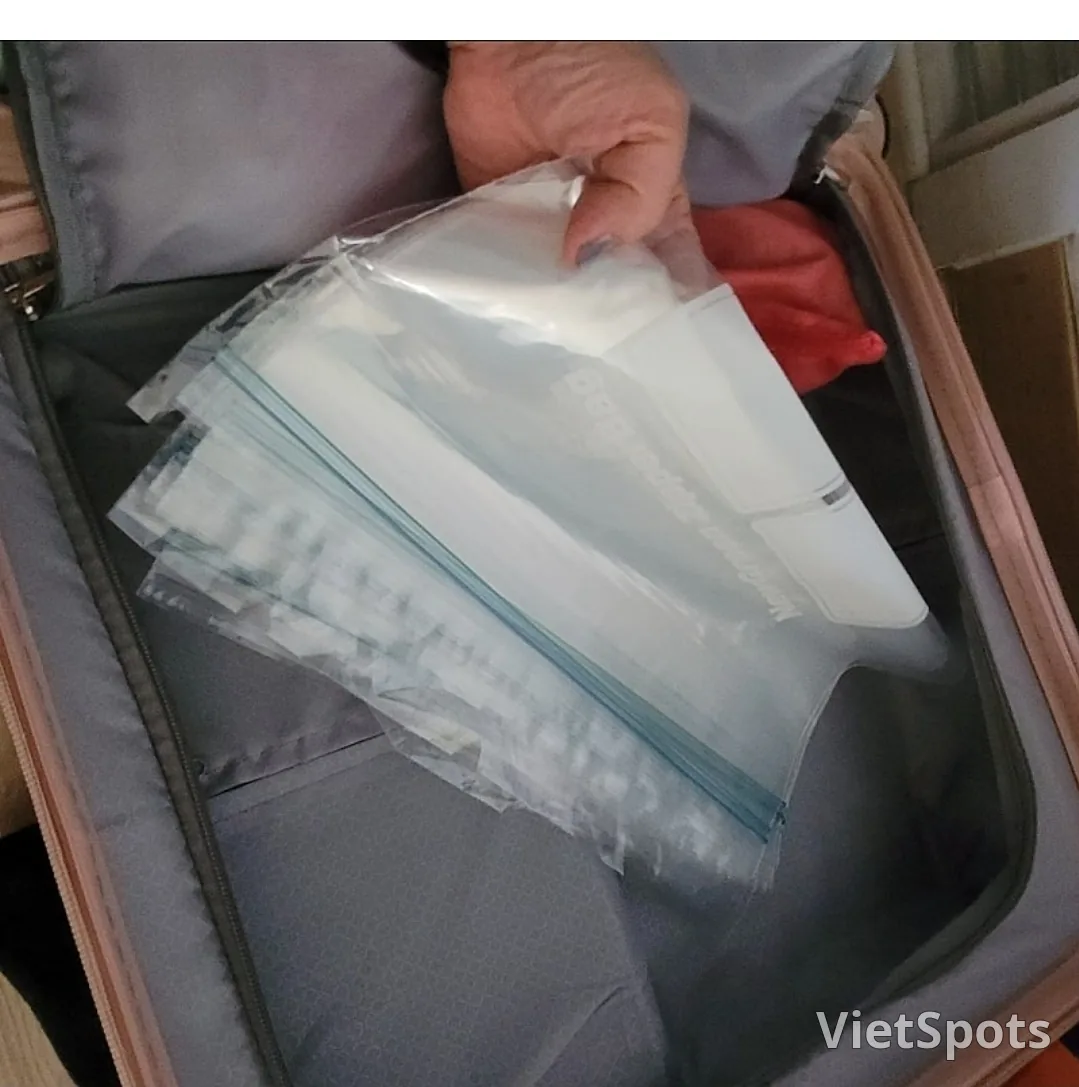 😄从越南带越南法棍面包(法式三明治面包)回来