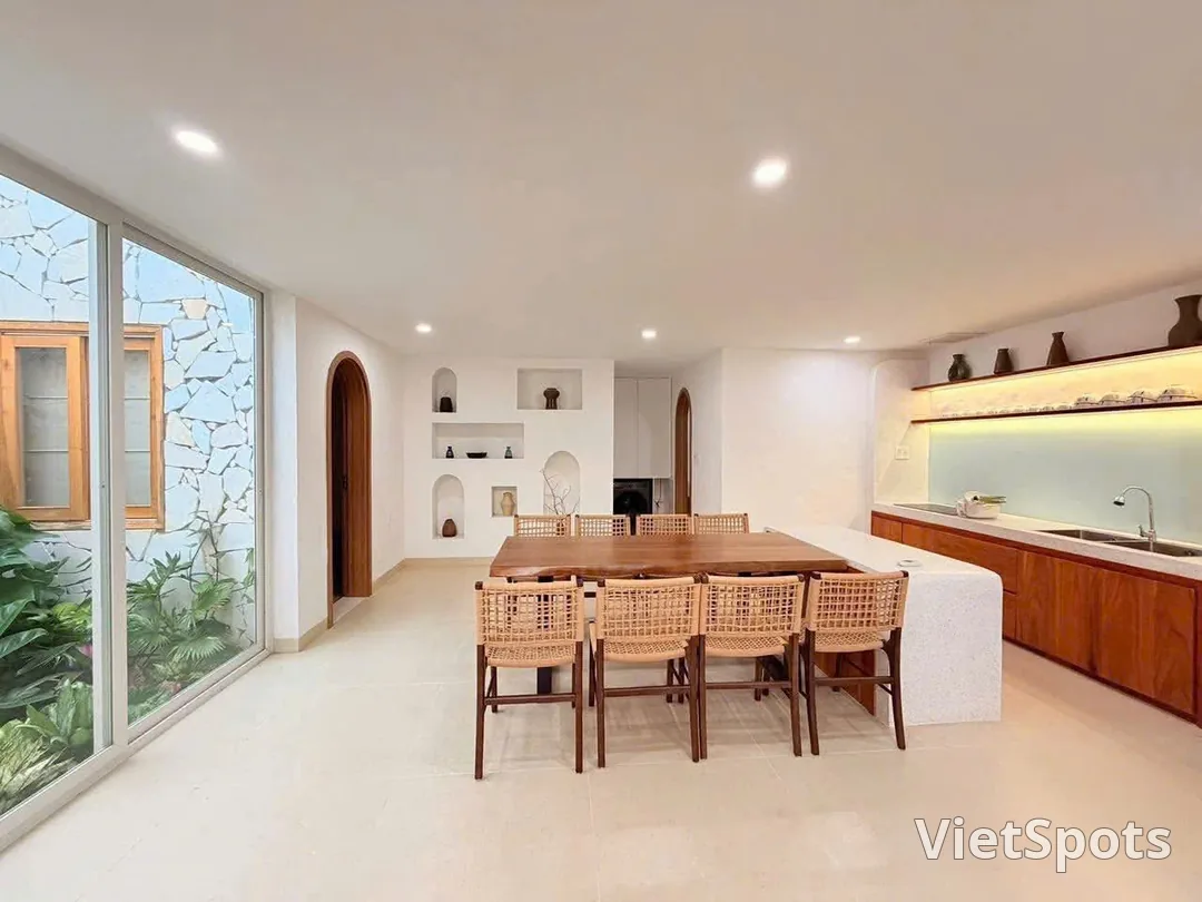 CHO THUÊ NHÀ SÂN VƯỜN 4PN KHÉP KÍN