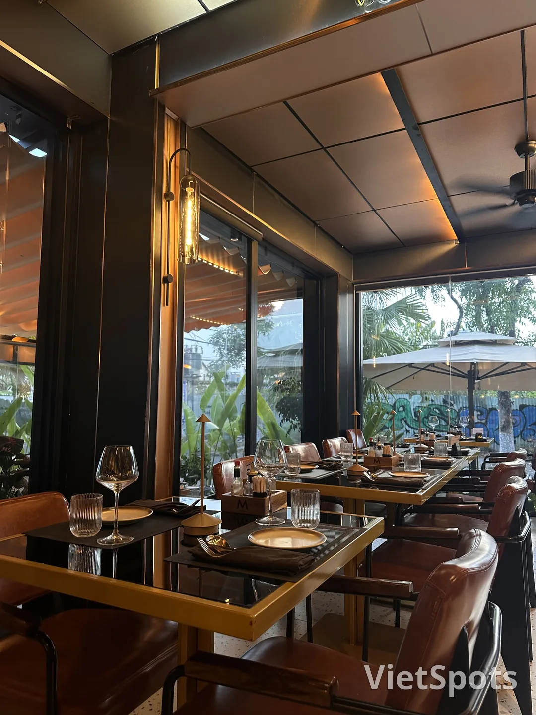 峴港早午餐美食推薦 | 氛圍也堪稱完美的M Kitchen Flagship Danang