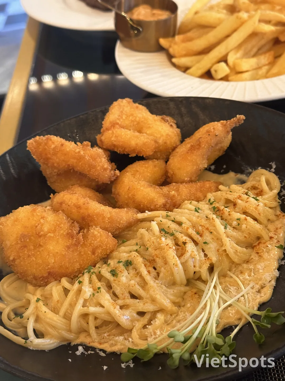 峴港早午餐美食推薦 | 氛圍也堪稱完美的M Kitchen Flagship Danang