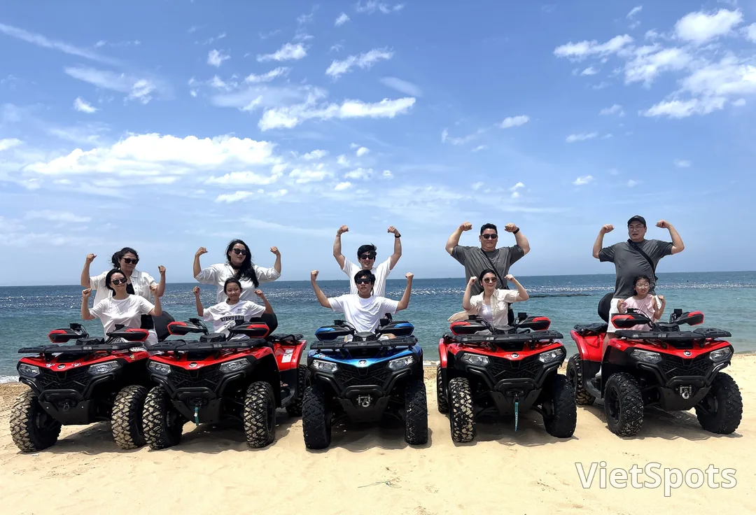 Nha Trang Story 🚌