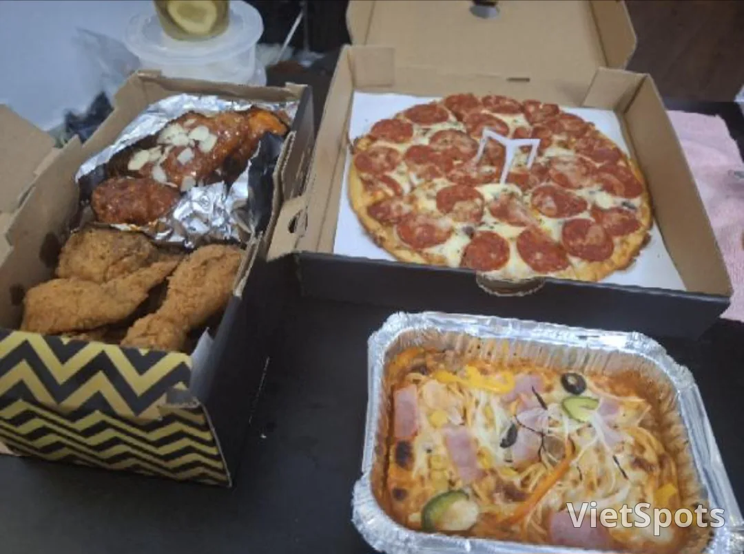 비오는날 배달시킨 치킨.피자대성공