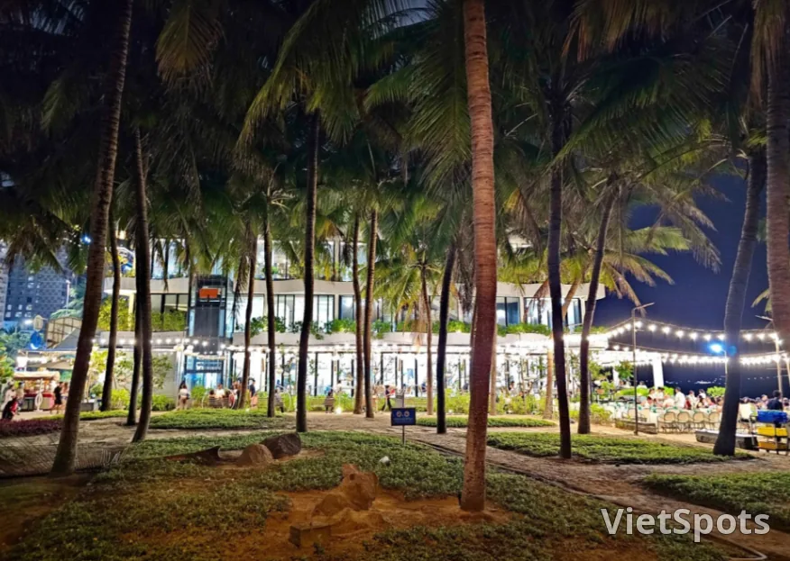 หาดหมีเคที่สวยงาม (My Khe Beach)
