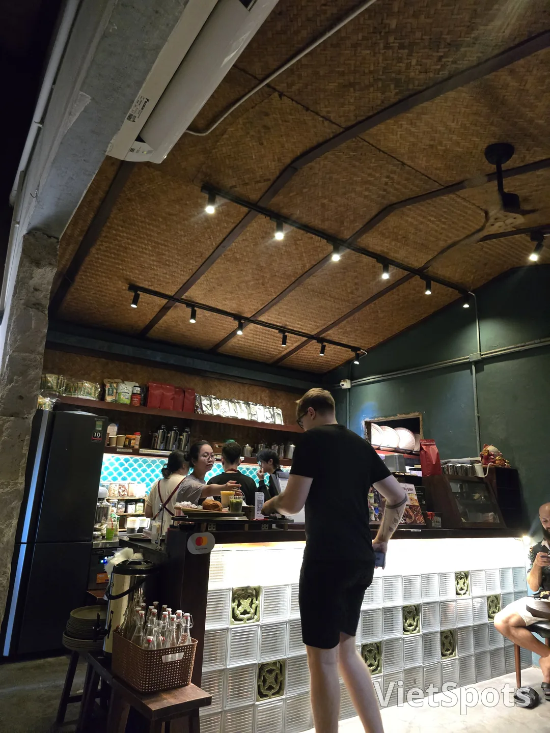 안트엉 커피맛집 24시간 영업  phe coffee  피치아티소