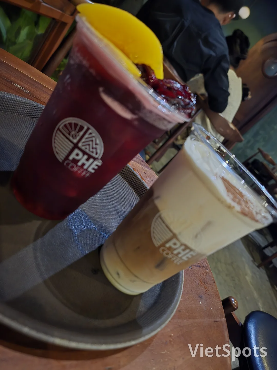 안트엉 커피맛집 24시간 영업  phe coffee  피치아티소