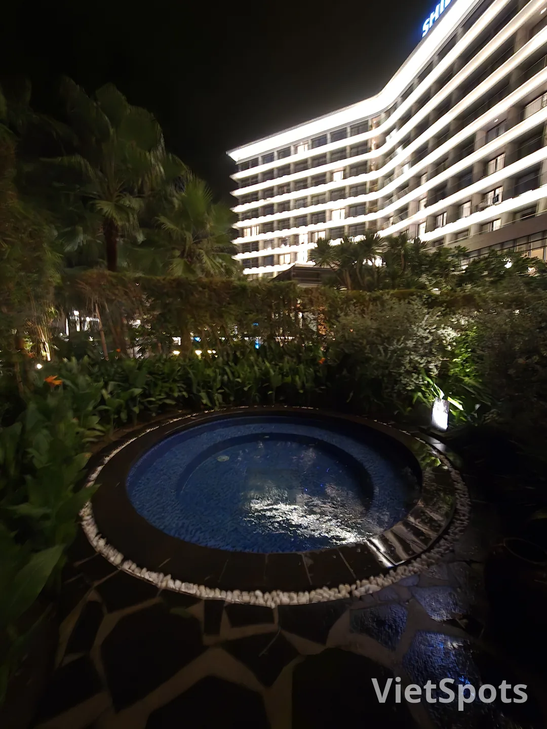 Shilla Monogram Therapy Garden