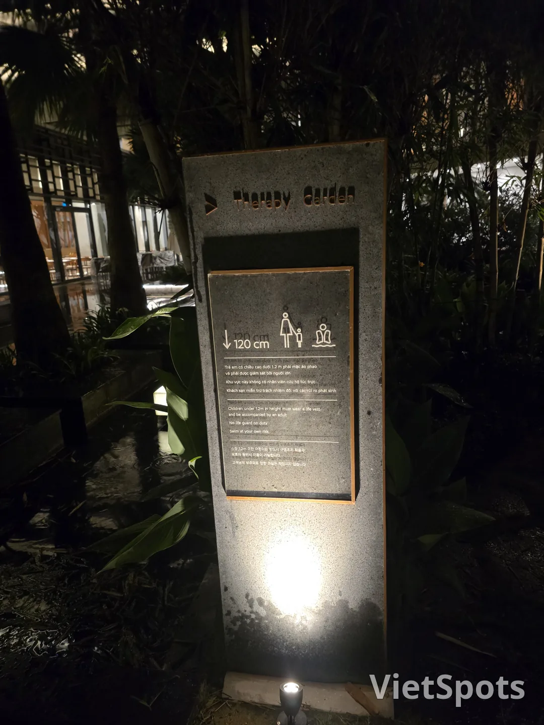 Shilla Monogram Therapy Garden