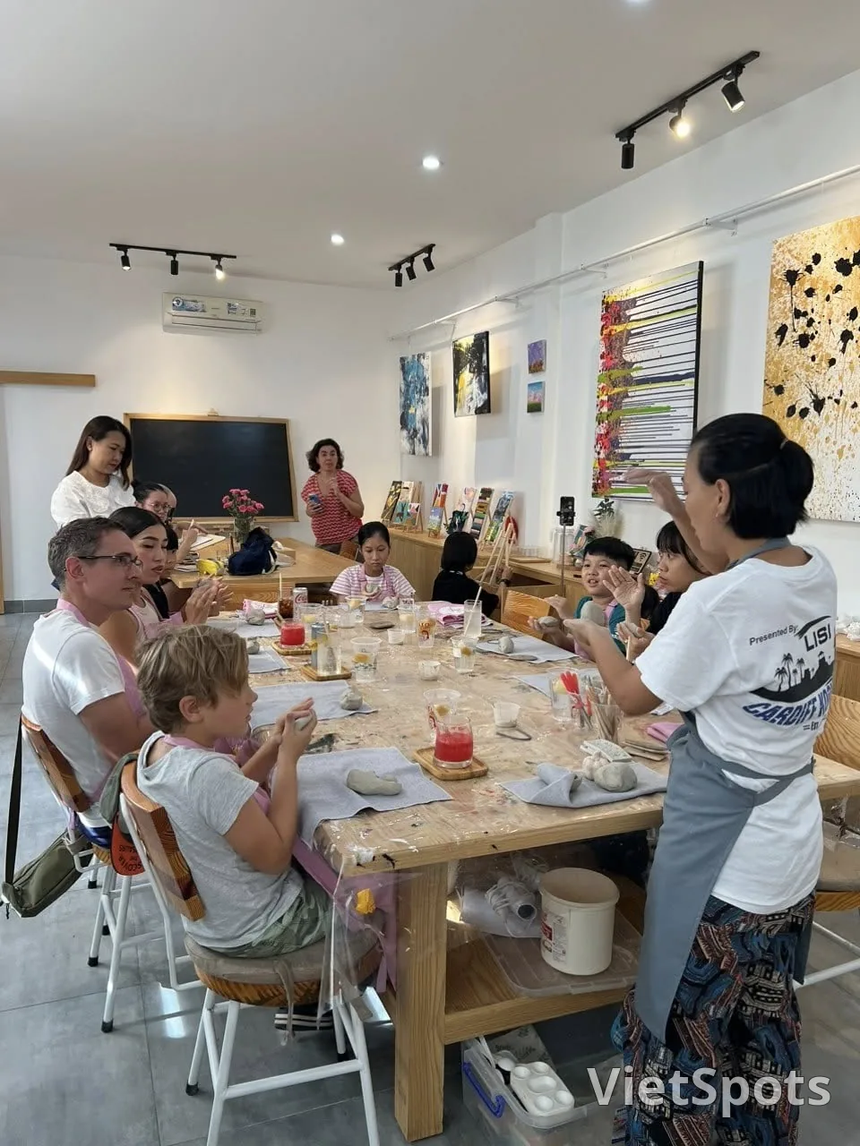 Lep Pottery – 다낭 여행 중 잠시 느려지는 도자기 만들기 시간