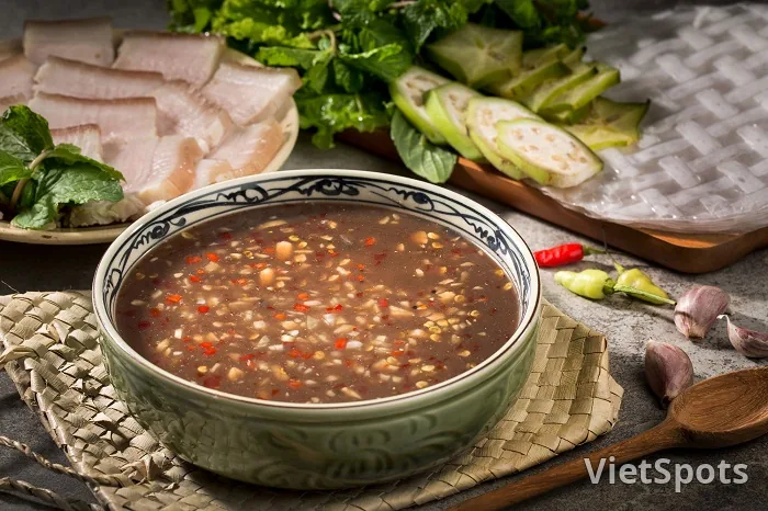 Da Nang cuisine: 26 delicious dishes that captivate diners from all directions