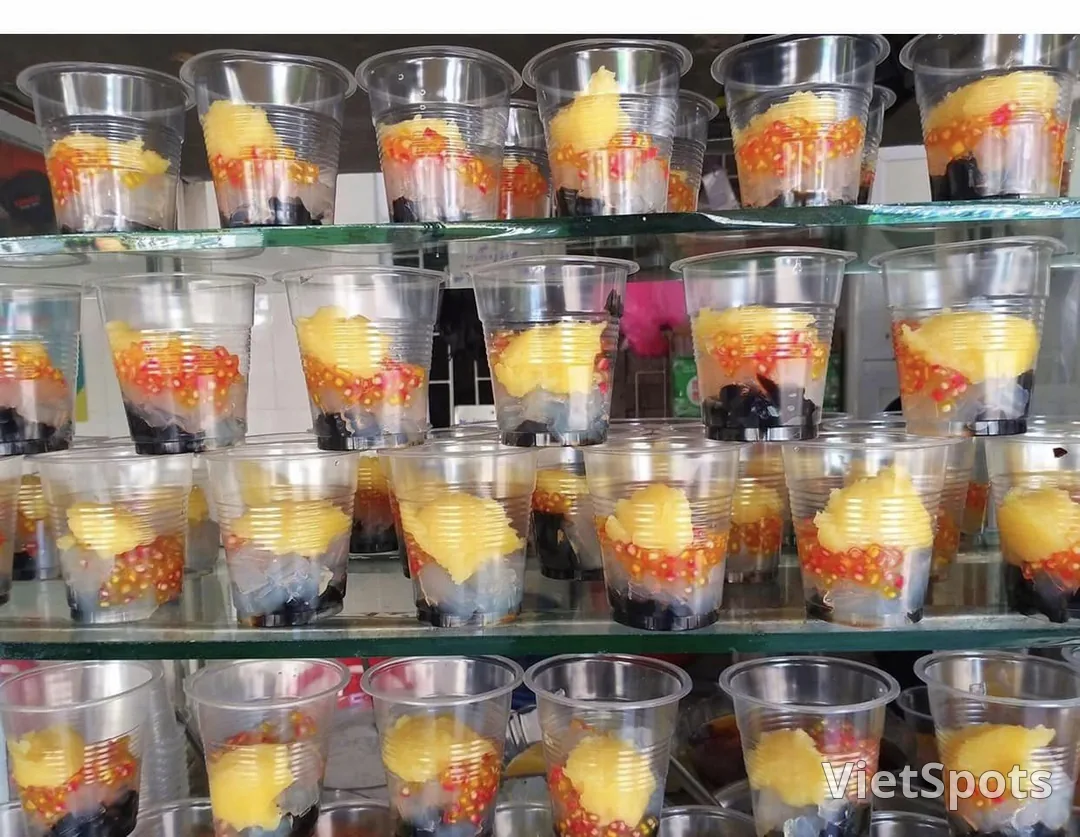 Da Nang cuisine: 26 delicious dishes that captivate diners from all directions