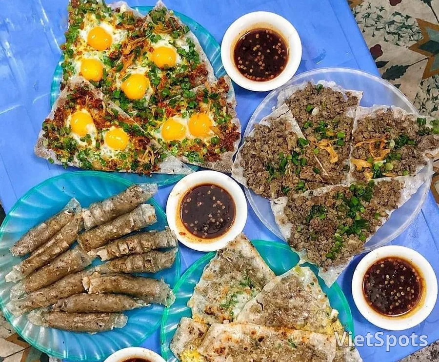 Da Nang cuisine: 26 delicious dishes that captivate diners from all directions