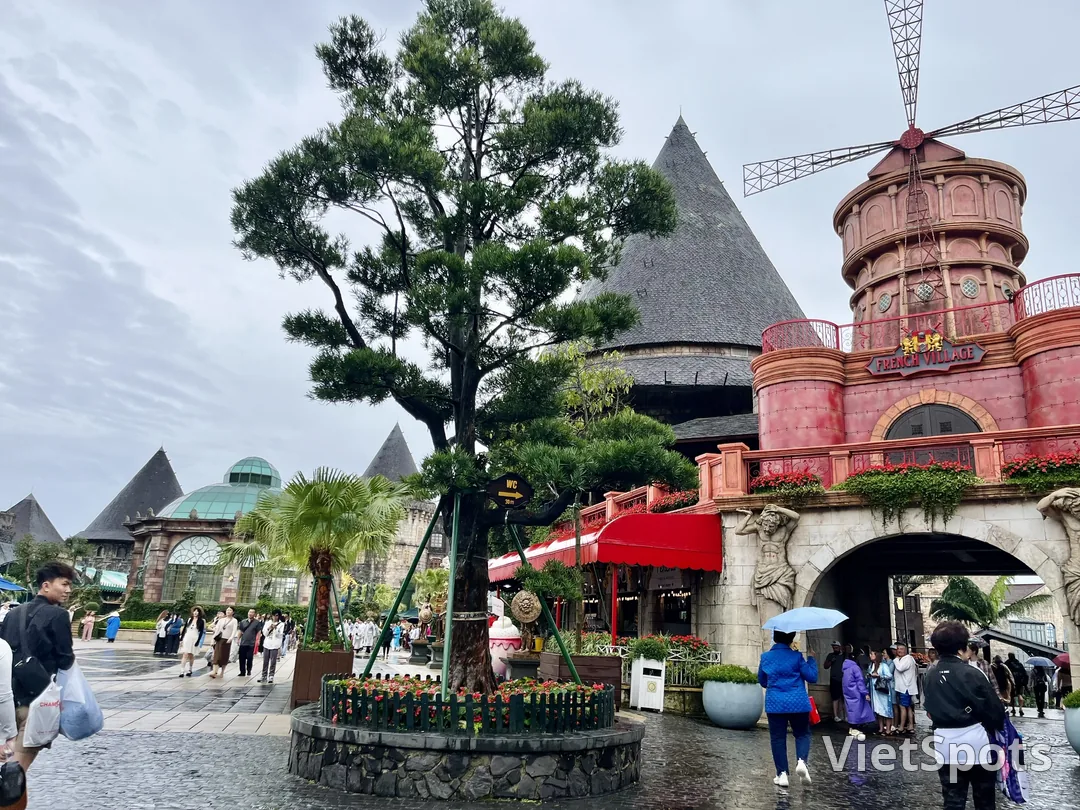 🌫️ BA NA HILLS 09/24: COLD & FOG COVERS THE MOUNTAIN PEAK!