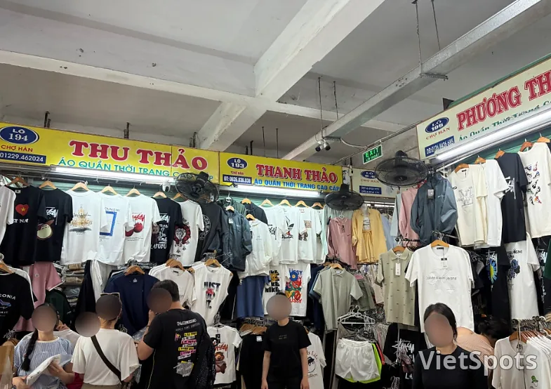 ตลาดฮานกับตลาดกอนในดานัง ต่างกันยังไงนะ? 🛍️🍜 ของที่ระลึกไปตลาดฮาน? ของกินท้องถิ่นไปตลาดกอน?