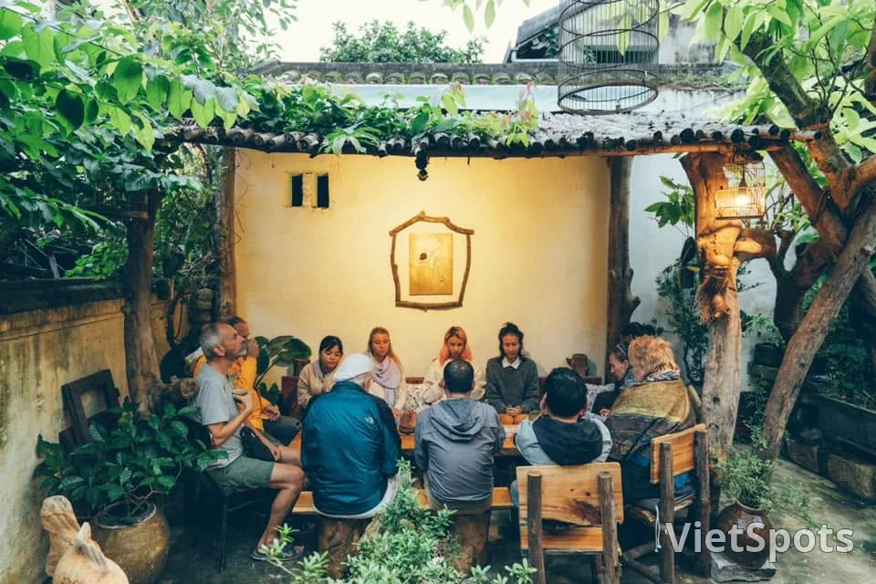Hoi An Coffee Hub – ร้านกาแฟที่ซ่อนตัวอยู่ในบ้านเก่า