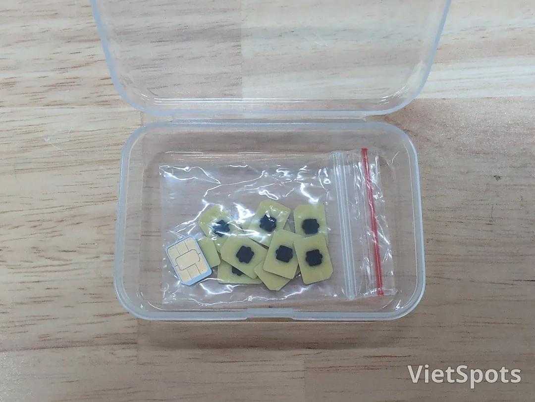 Bộ sưu tập chip eSIM 4FF eUICC từ nhiều thương hiệu khác nhau