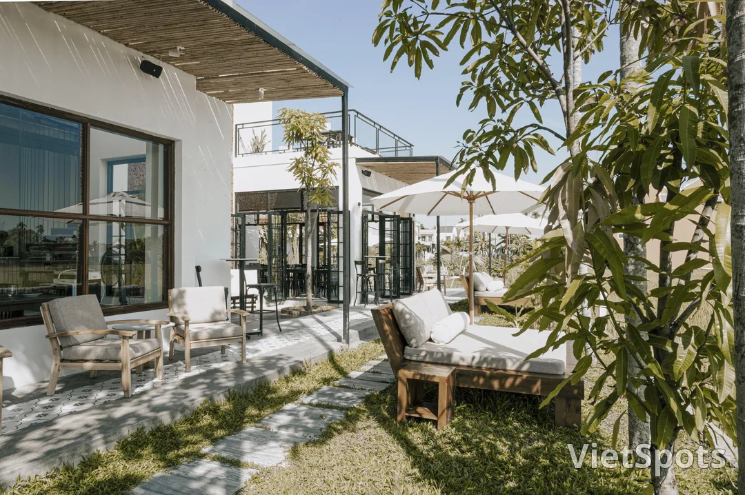 tok. Restaurant Hoi An – Enjoy cuisine amid the rice fields