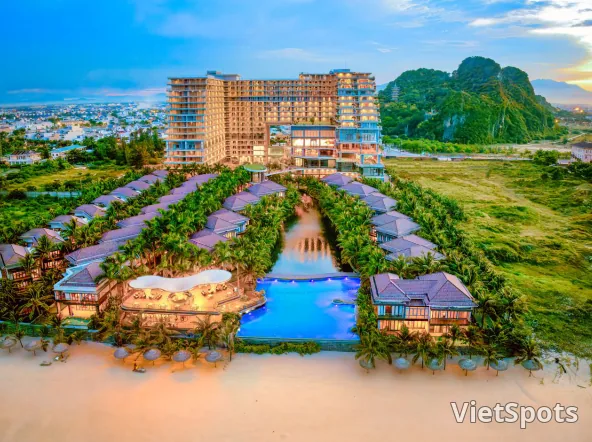 เที่ยวพักผ่อนในโรงแรมและรีสอร์ตที่ดานัง 🏝️