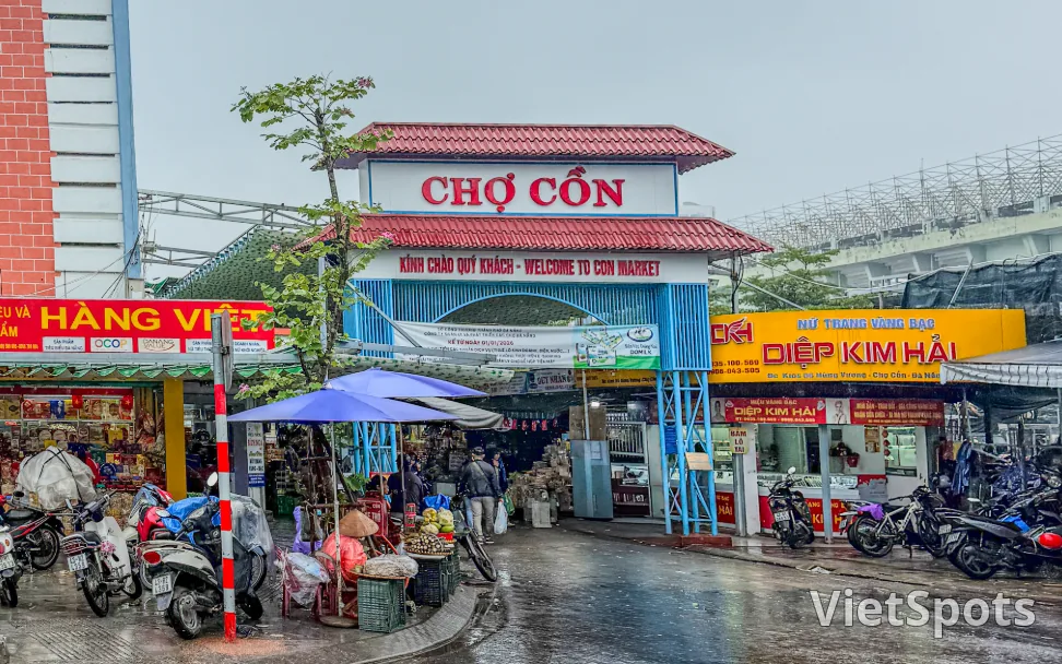 Local Markets and Shopping in Da Nang 🛍️