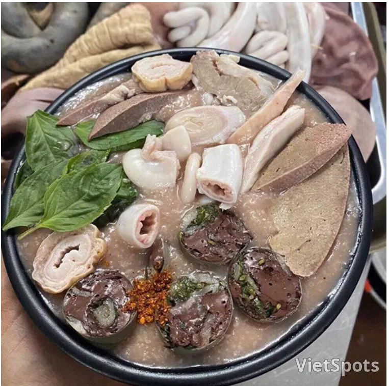 Ô Bé豬雜粥 – 峴港著名的豬雜粥店