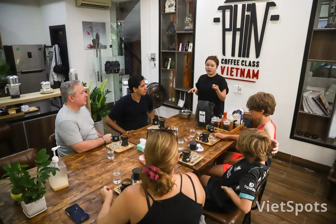 PHIN Coffee Class ดานัง – ชงกาแฟเวียดนามด้วยมือของคุณเอง และค้นพบเรื่องราวเบื้องหลังรสชาติแต่ละแบบ