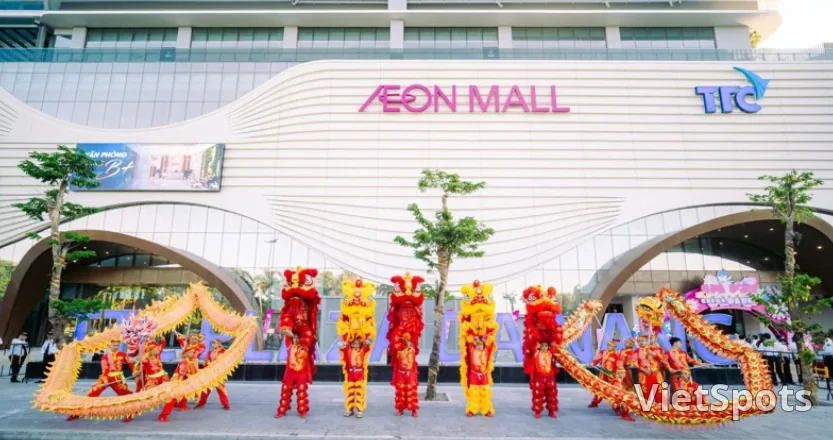 🛍️ From shopping to great restaurants and even a movie theater, all in one place! 'AEON Mall', the huge shopping mall that opened in Da Nang!🎬