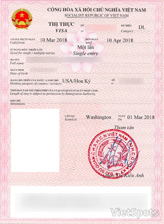 Loose-leaf visa Việt Nam cấp rời cho passport đặc biệt — có quốc huy, mã barcode, chữ ký sĩ quan