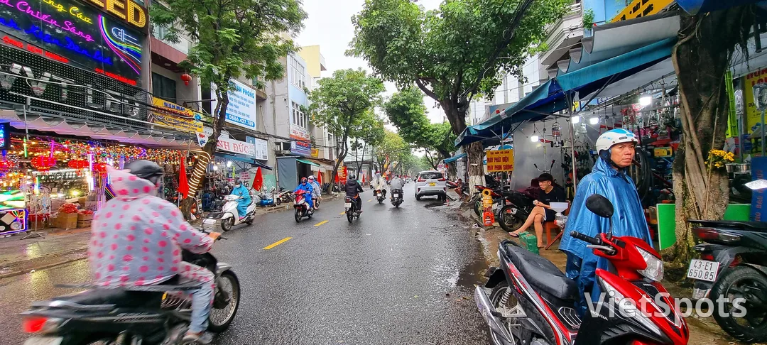 ☔ 峴港天氣、峴港11月天氣、峴港雨季,但即使下雨也沒關係!! 還有適合雨季的峴港酒店和峴港按摩😀